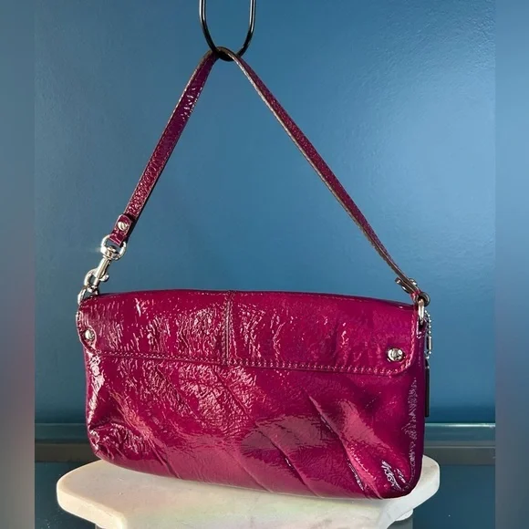 Coach Ashley Magenta Crinkle Patent Leather Mini Purse Wristlet Clutch - Picture 8 of 14